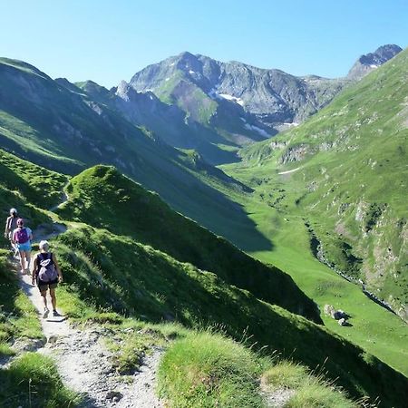 Appartement T4 8 Couchages Spacieux Et Cosy Au Pied Des Pistes Génos Eksteriør bilde
